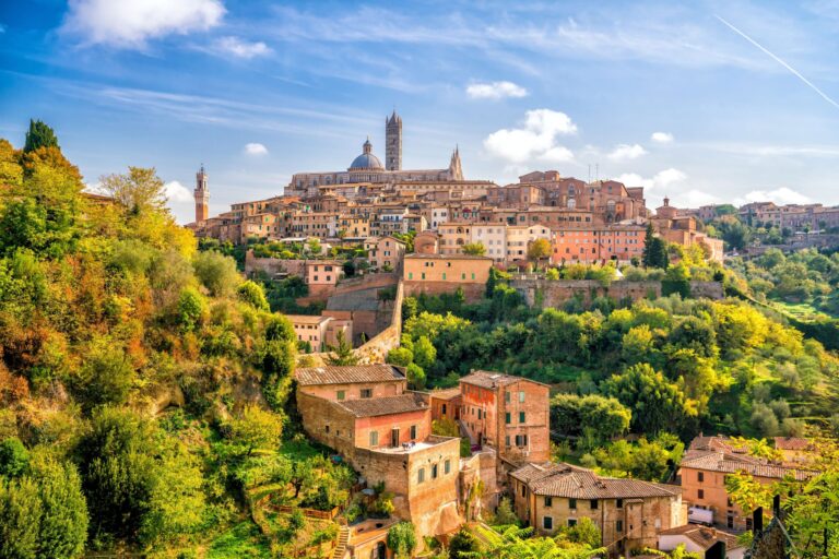 Italy_Siena-Skyline-scaled-2-1.jpg