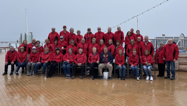 Alaska Denali Red Coat Group