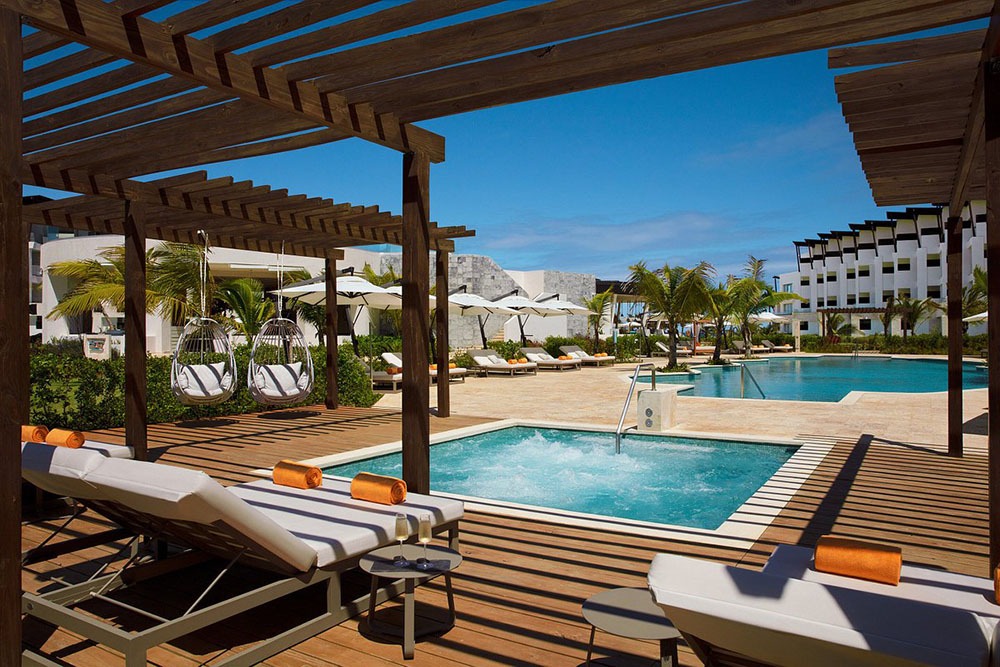 dreams-macao-beach_punta-cana_preferred-club-adults