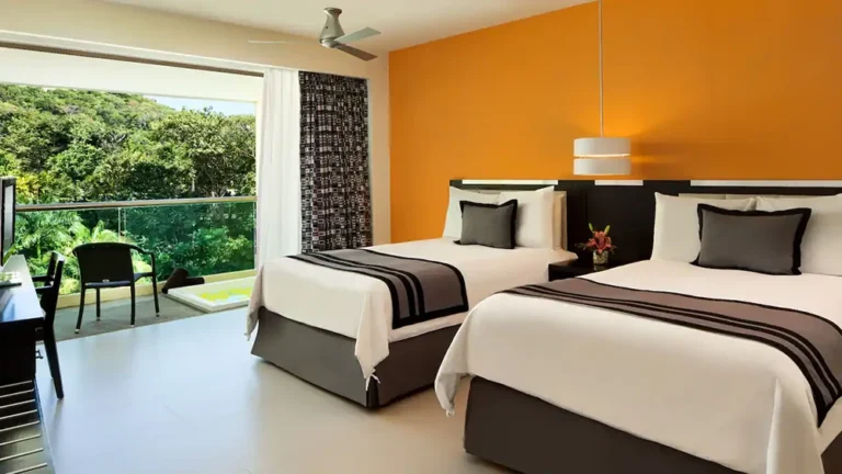 Dreams-Huatulco-Deluxe-Tropical-Viewjpg