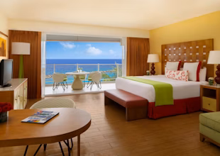 Deluxe_Ocean_View_King_0_c7BmKN2