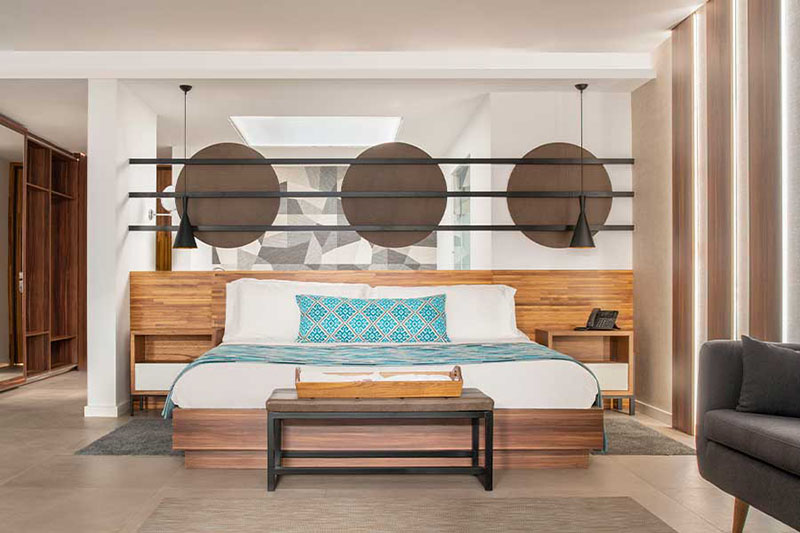 Majestic-Elegance-Costa Mujeres-Junior-Suite-Bed