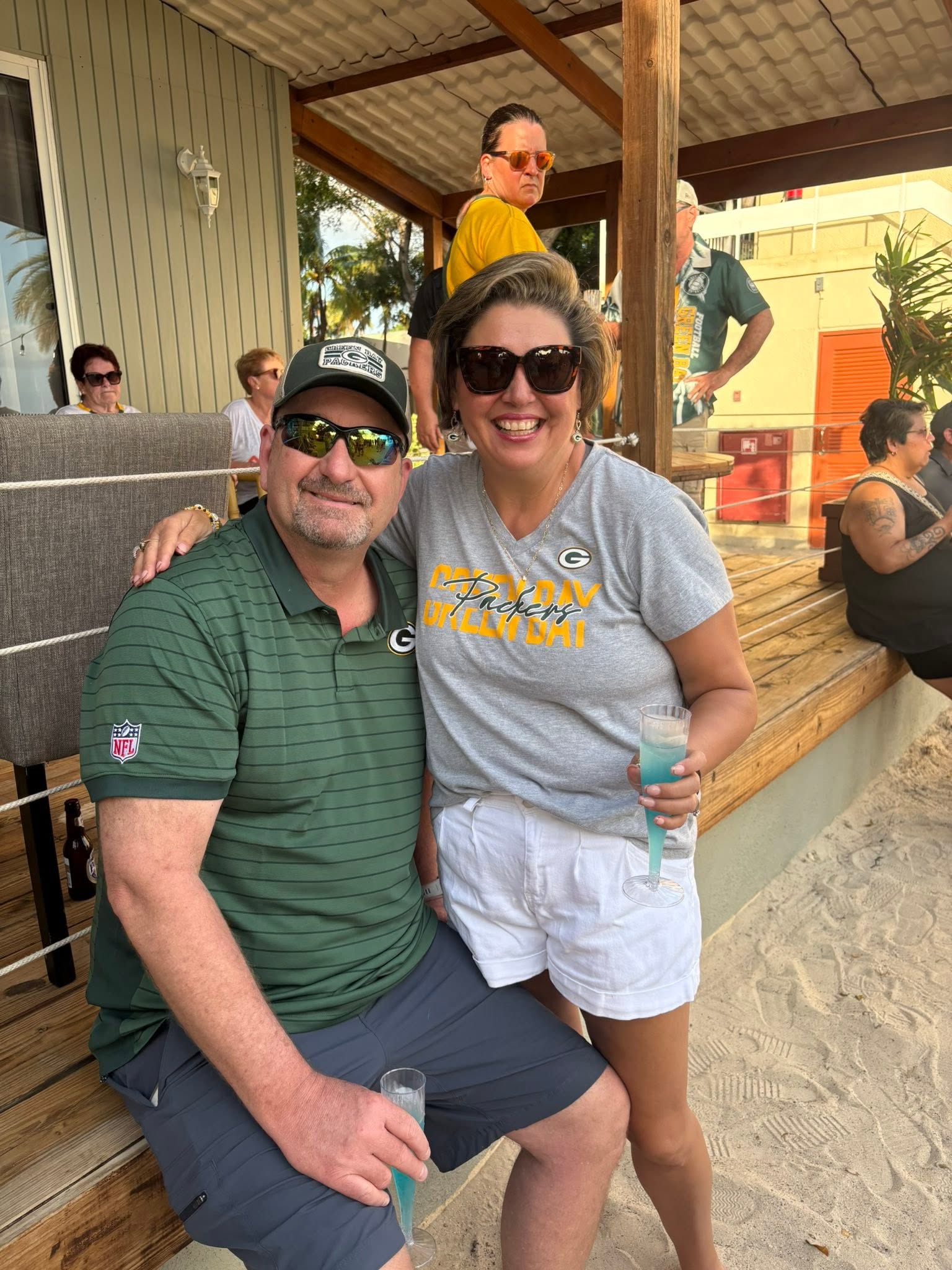 Dockside Bar Trip
