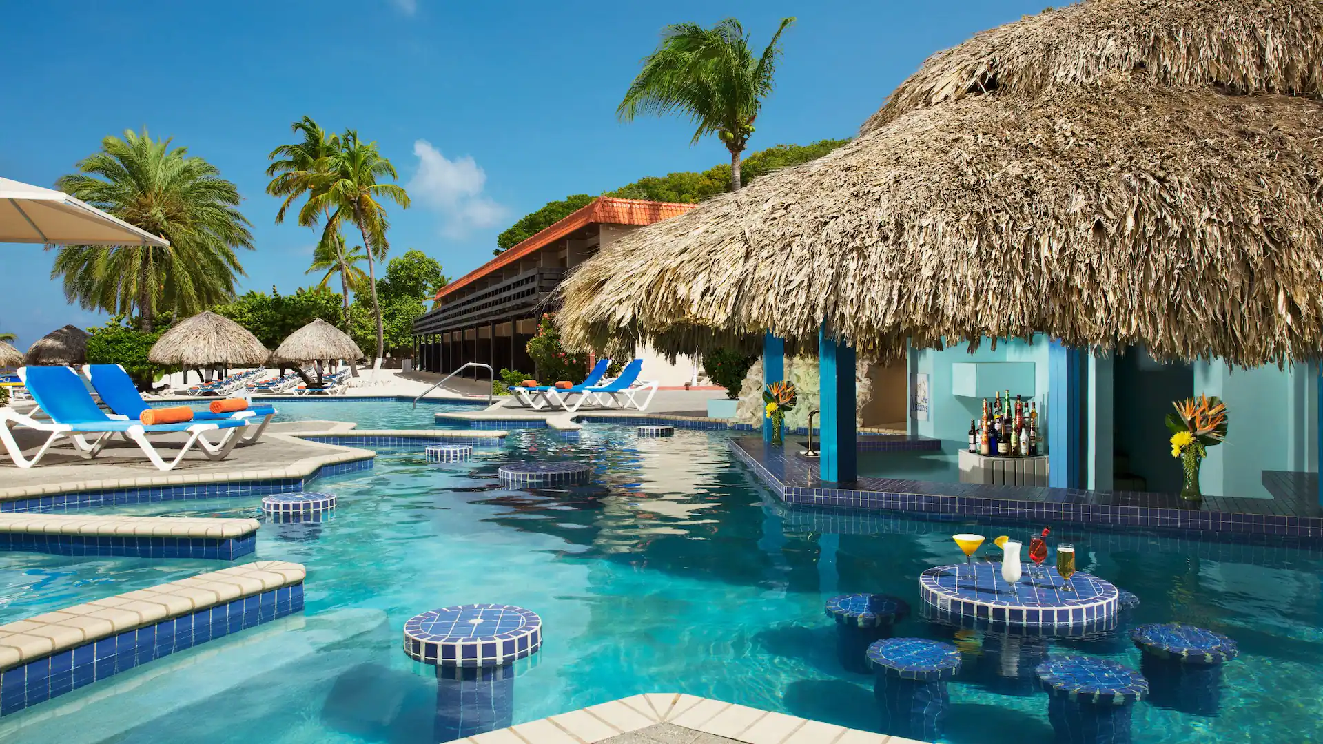 SUCUR-P0001-Manatees-Pool-Bar.16x9