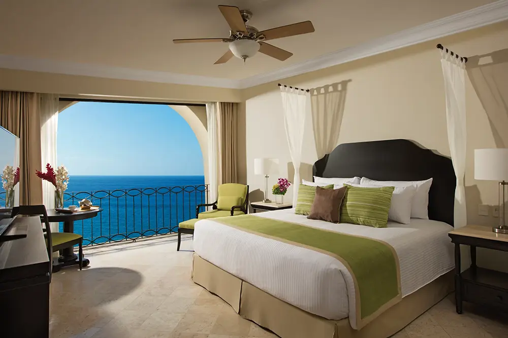 dreams-los-cabos-golf-resort_guest-room
