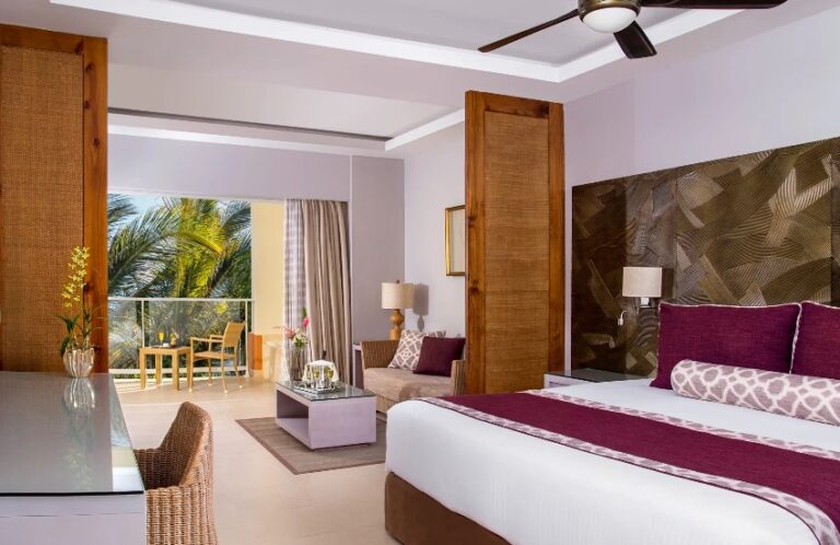 dreams-royal-beach-punta-cana-DLX-tropical-view