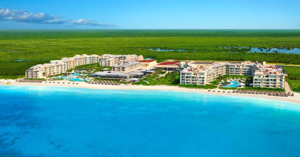 Dreams Jade Resort