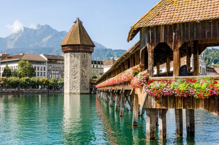 Luzern, Kapellbrücke, Holzbrücke, Wasserturm, Brücke, Reuss,