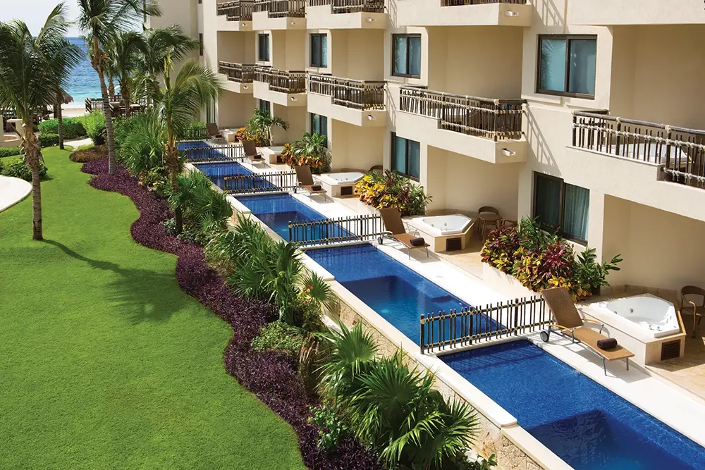 dreams-riviera-cancun-room-pools