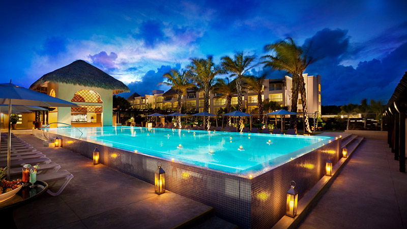 hard-rock-hotel_punta-cana_Pool