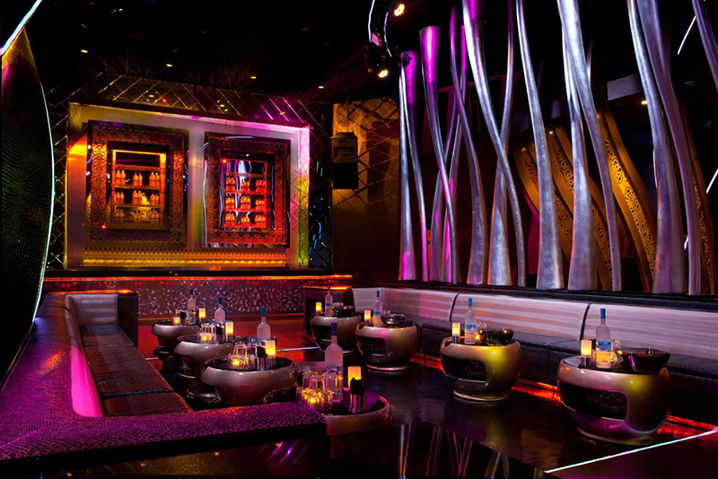 hard-rock-hotel_punta-cana_oro-nightclub-lounge-area