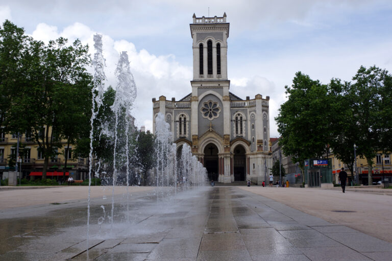 cathédrale Saint-Charles à Saint-Étienne, Loire