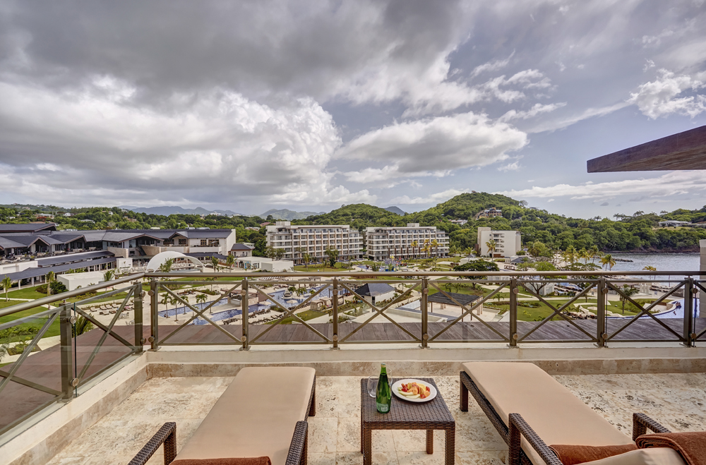 hideaway-royalton-st-lucia-balcony