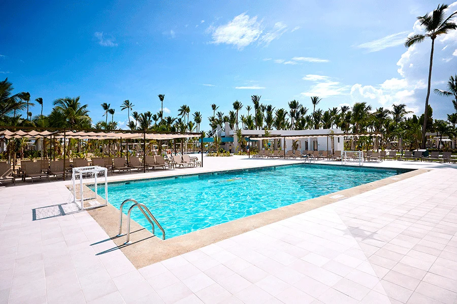 riu pool 4