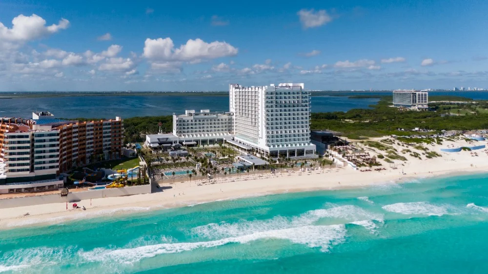riu ventura 2